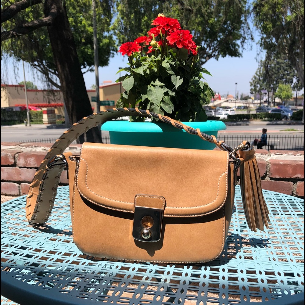 Mossimo shoulder bag